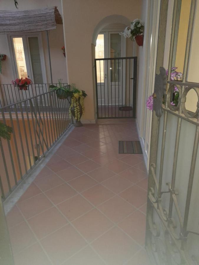 B&B Renella กาแซร์ตา ภายนอก รูปภาพ
