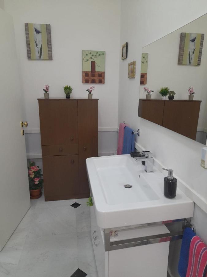 B&B Renella กาแซร์ตา ภายนอก รูปภาพ
